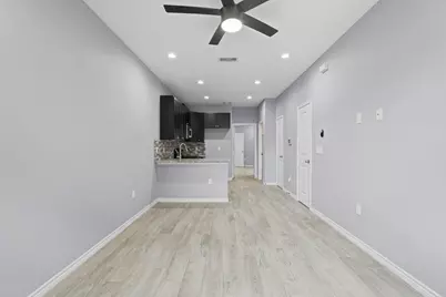 16680 E Ivanhoe, Montgomery, TX 77316 - Photo 5