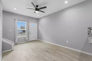 16680 E Ivanhoe, Montgomery, TX 77316 - Photo 9