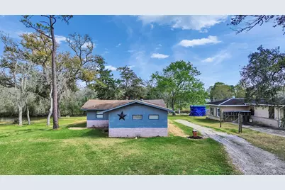 3315 Saint Anne Street, Liverpool, TX 77577 - Photo 7