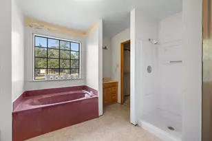 116 Lost Ln, Bellville, TX 77418 - Photo 17