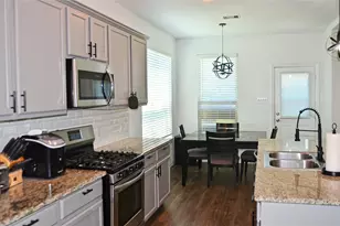 9303 Victoria Valley Ct, Porter, TX 77365 - Photo 7