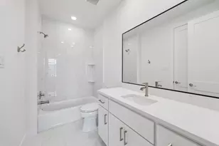 1321 Alexander St, Houston, TX 77008 - Photo 23