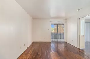 3045 Walnut Bend Ln, Houston, TX 77042 - Photo 13