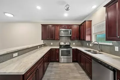 16918 Glenheath, Montgomery, TX 77316 - Photo 9