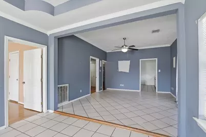 6803 Donlen Street, Houston, TX 77022 - Photo 5