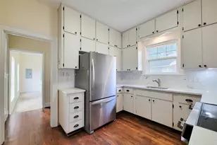 1502 S Market St, Brenham, TX 77833 - Photo 9