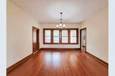 1502 S Market Street, Brenham, TX 77833 - Photo 7