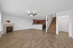 9931 Chimney Swift Ln, Conroe, TX 77385 - Photo 9