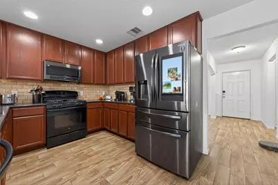 9931 Chimney Swift Lane, Conroe, TX 77385 - Photo 7