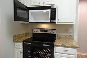 864 Augusta Dr, Houston, TX 77057 - Photo 13
