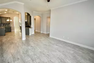 18226 Willow Edge Dr, Tomball, TX 77375 - Photo 7