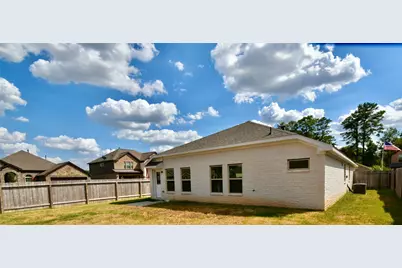 18226 Willow Edge Drive, Tomball, TX 77375 - Photo 15