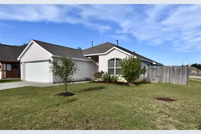 18226 Willow Edge Drive, Tomball, TX 77375 - Photo 1