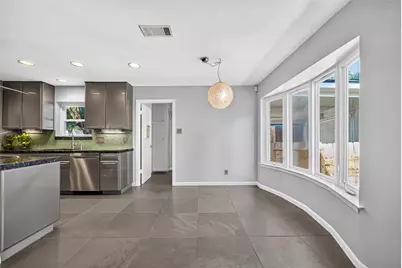 5938 Claridge Drive, Houston, TX 77096 - Photo 9