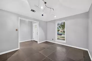 5938 Claridge Dr, Houston, TX 77096 - Photo 21