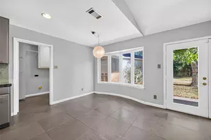 5938 Claridge Dr, Houston, TX 77096 - Photo 11