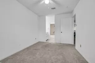 13740 Hollowgreen Dr, Houston, TX 77082 - Photo 21