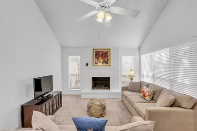 13740 Hollowgreen Drive #605, Houston, TX 77082 - Photo 5