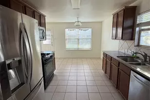 4330 Sprangletop Ave, Baytown, TX 77521 - Photo 7