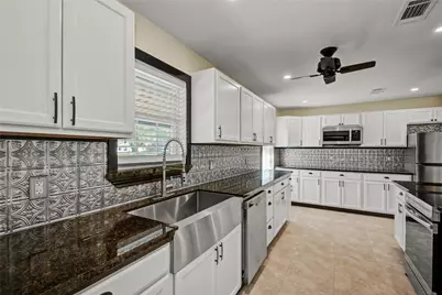 1461 Camellia Drive, Sweeny, TX 77480 - Photo 13