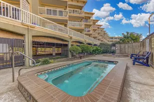 6300 Seawall Blvd, Galveston, TX 77551 - Photo 29