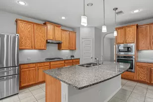 9967 Tallow Pointe Ln, Brookshire, TX 77423 - Photo 11