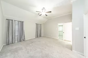 17919 Banbury Green Ln, Cypress, TX 77429 - Photo 15