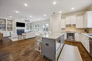 1223 Welch St, Houston, TX 77006 - Photo 13