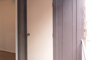 3100 Walnut Bend Ln, Houston, TX 77042 - Photo 17