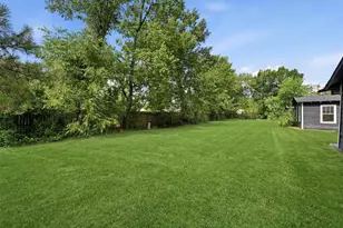 8038 Record St, Houston, TX 77028 - Photo 23