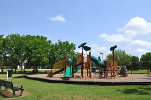 8703 Chipping Rock Dr, Sugar Land, TX 77479 - Photo 41