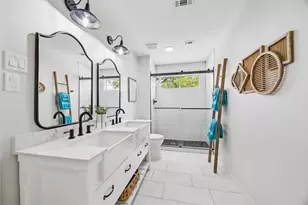 8703 Chipping Rock Dr, Sugar Land, TX 77479 - Photo 21