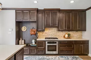 8703 Chipping Rock Dr, Sugar Land, TX 77479 - Photo 7