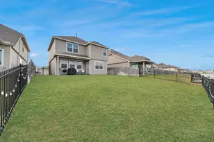 24726 Bastiani Canvas Ln, Katy, TX 77493 - Photo 11