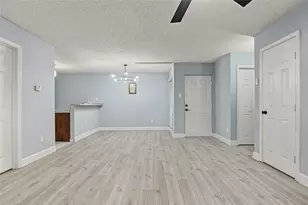 10001 Westpark Dr, Houston, TX 77042 - Photo 5