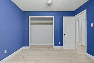 10001 Westpark Dr, Houston, TX 77042 - Photo 11