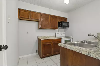 10001 Westpark Drive #69, Houston, TX 77042 - Photo 7