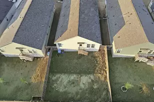 1052 Shutter Wy, Kerrville, TX 78028 - Photo 35