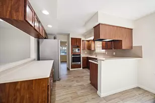 5942 Portal Dr, Houston, TX 77096 - Photo 13