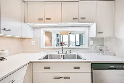 3614 Montrose Boulevard #505, Houston, TX 77006 - Photo 9