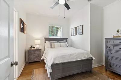 1213 55th Street, Galveston, TX 77551 - Photo 5