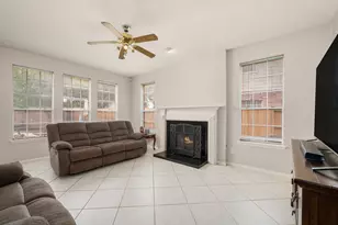 9715 Therrell Dr, Houston, TX 77064 - Photo 13