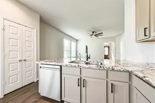 13706 Alaskan Brown Bear Trail, Crosby, TX 77532 - Photo 15