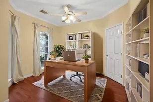 12530 Meadowglen Dr, Meadows Place, TX 77477 - Photo 35