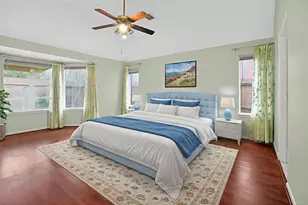 12530 Meadowglen Dr, Meadows Place, TX 77477 - Photo 17