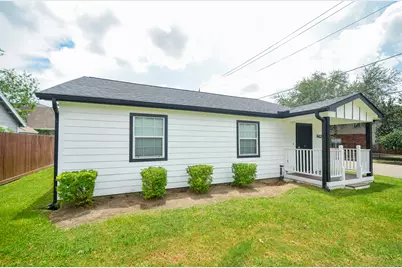 6425 Sidney Street, Houston, TX 77021 - Photo 1