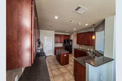 25023 Knob Pines Court, Spring, TX 77389 - Photo 9