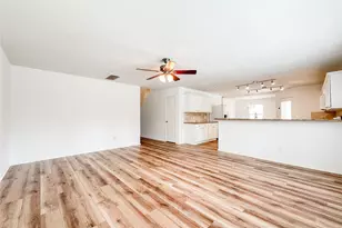 11 Orion Star Ct, The Woodlands, TX 77382 - Photo 13