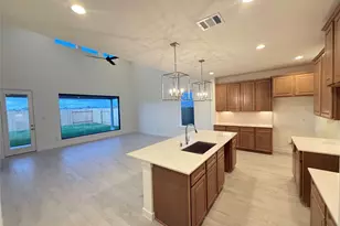 815 Orchard Vale Rd, Rosharon, TX 77583 - Photo 3