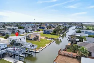 16618 Bermuda Way, Jamaica Beach, TX 77554 - Photo 17